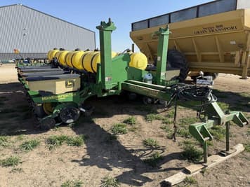 Main image John Deere 1770